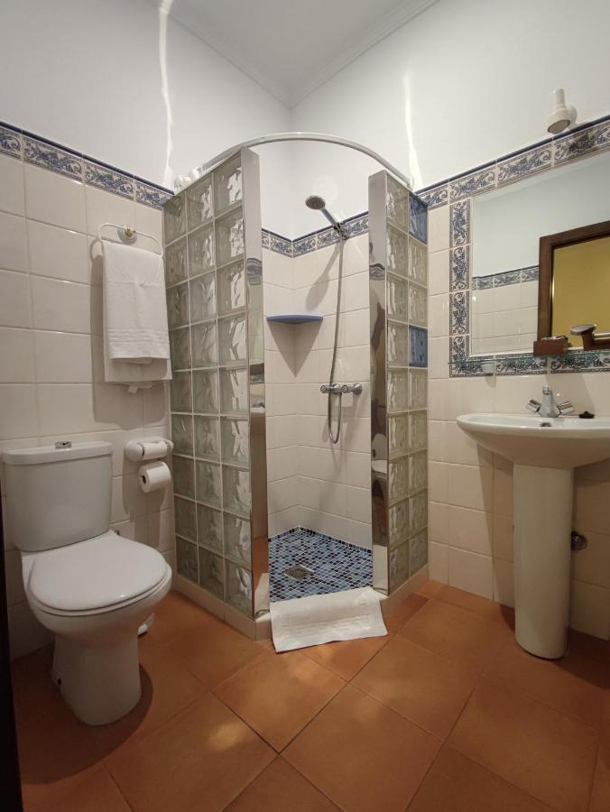 Hostal Andalucia Chipiona Exteriör bild