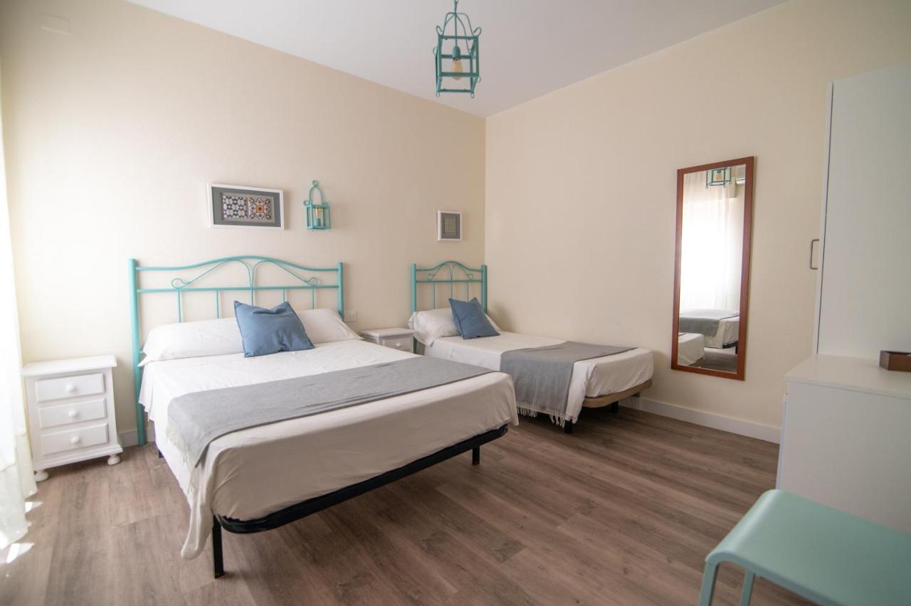 Hostal Andalucia Chipiona Exteriör bild
